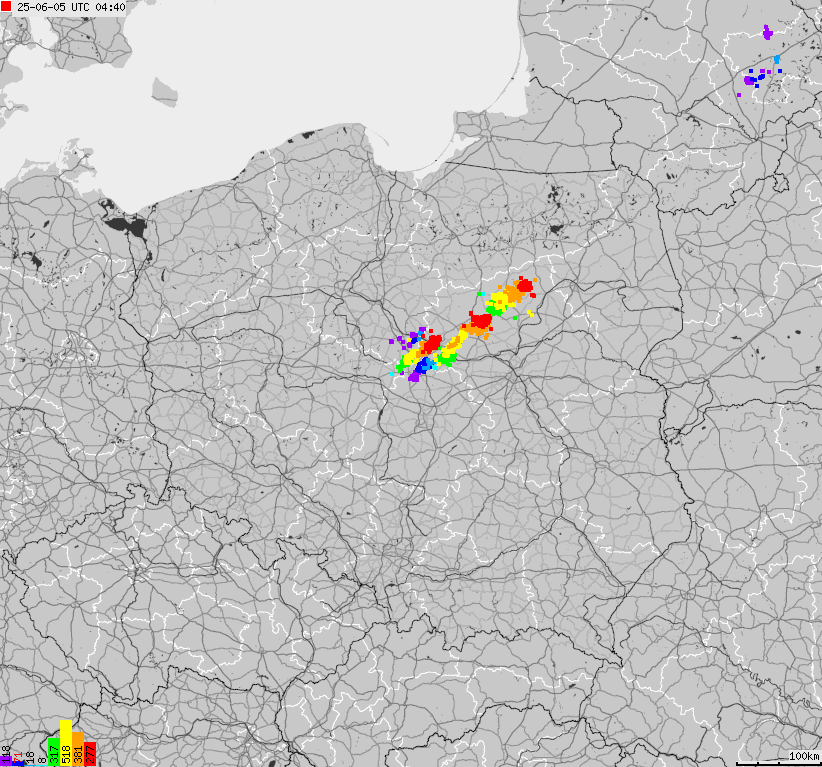 Mapa wyładowań atmosferycznych na obszarze Polski