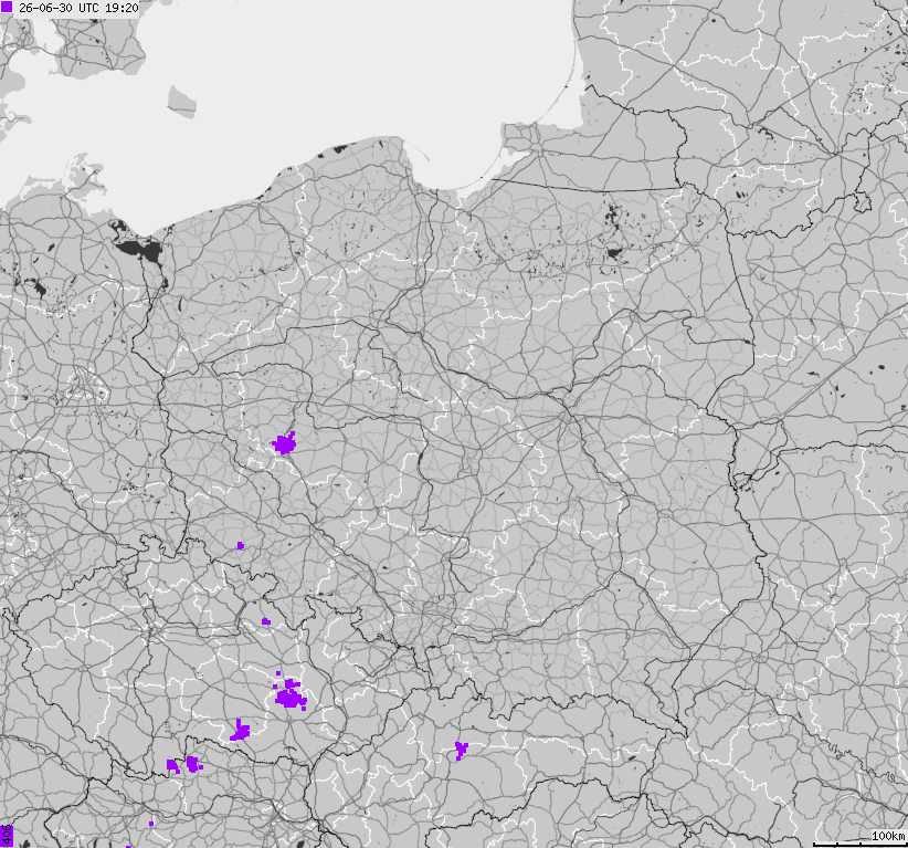 Mapa wyładowań atmosferycznych na obszarze Polski