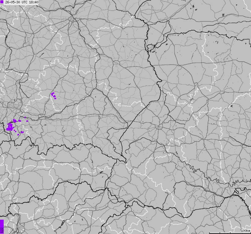 Mapa wyładowań atmosferycznych na obszarze Polski