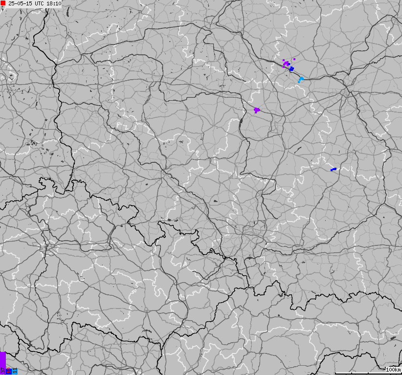 Mapa wyładowań atmosferycznych na obszarze Polski