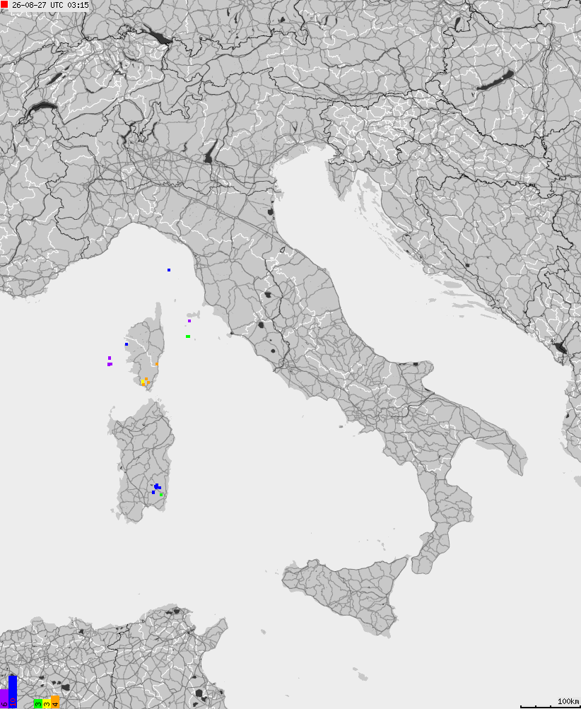 Mapa wyładowań atmosferycznych na obszarze Włoch