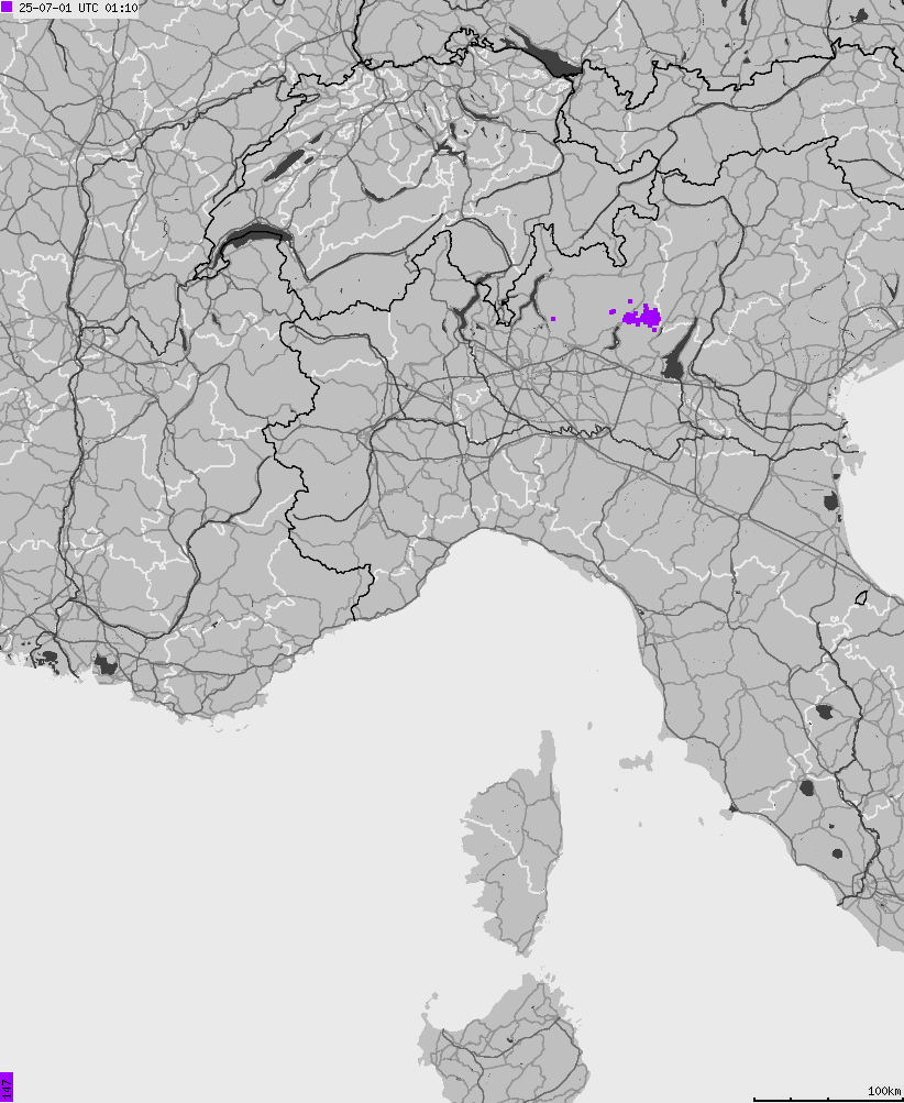 Mapa wyładowań atmosferycznych na obszarze Włoch