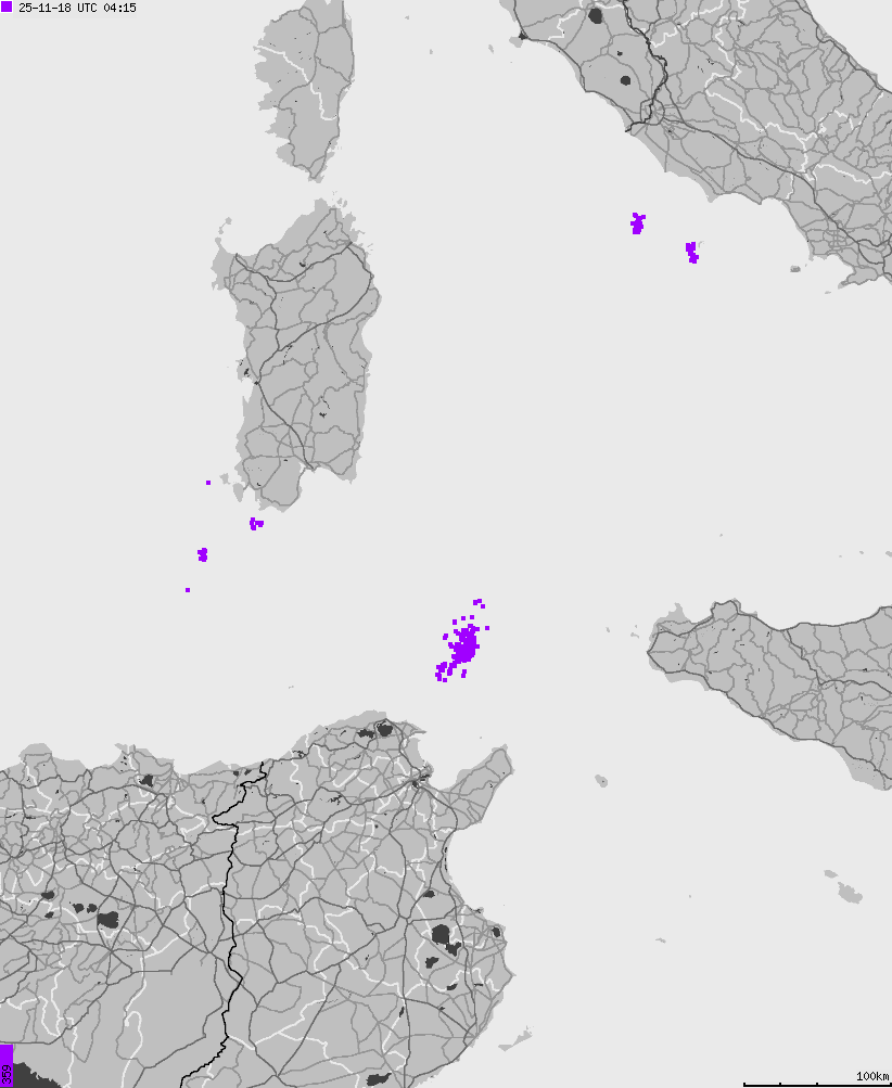 Mapa wyładowań atmosferycznych na obszarze Włoch