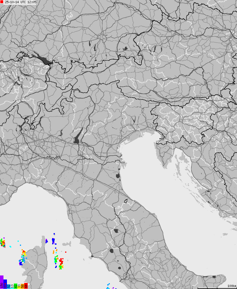 Mapa wyładowań atmosferycznych na obszarze Włoch