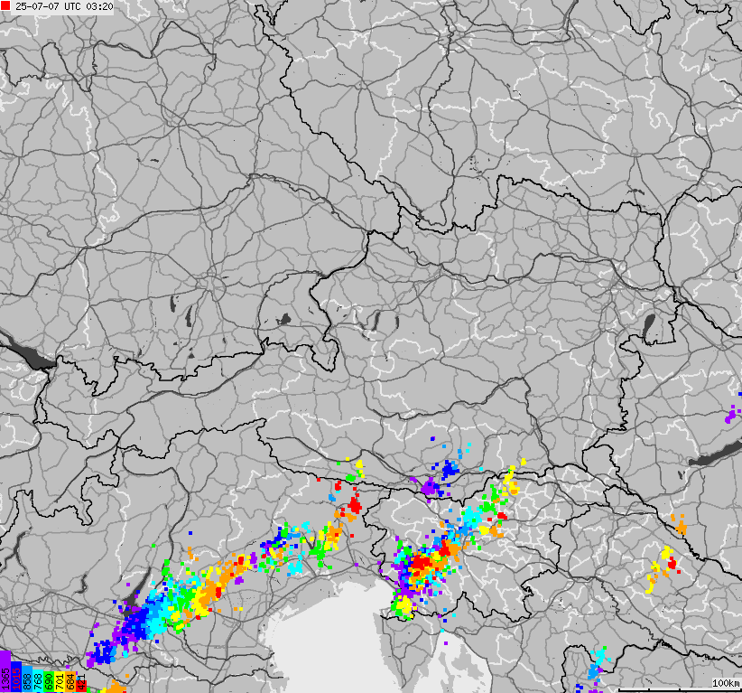 Mapa wyładowań atmosferycznych na obszarze Austrii