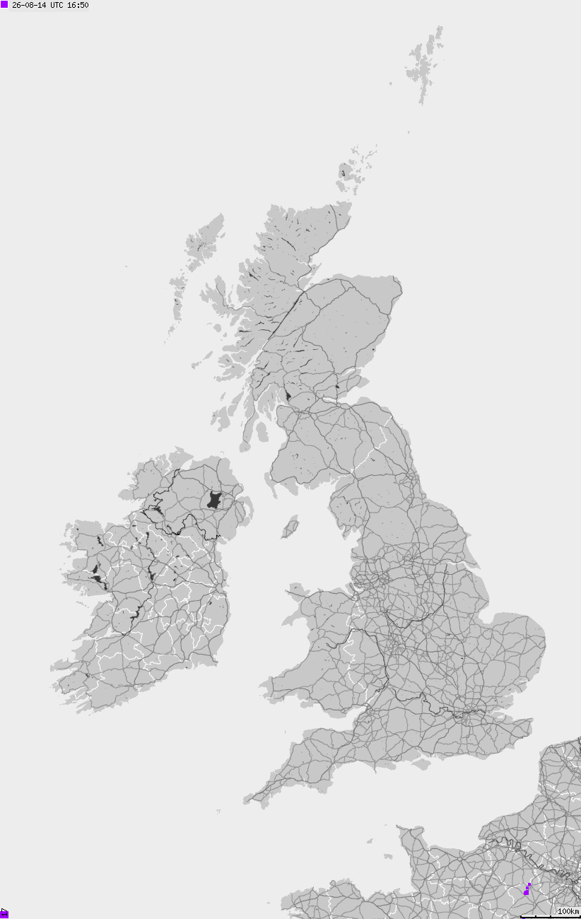 Mapa wyładowań atmosferycznych na obszarze Wysp Brytyjskich