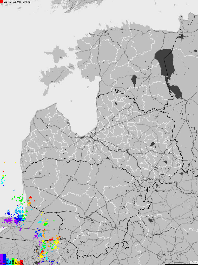 Mapa wyładowań atmosferycznych na obszarze Estonii, Litywy, Łotwy