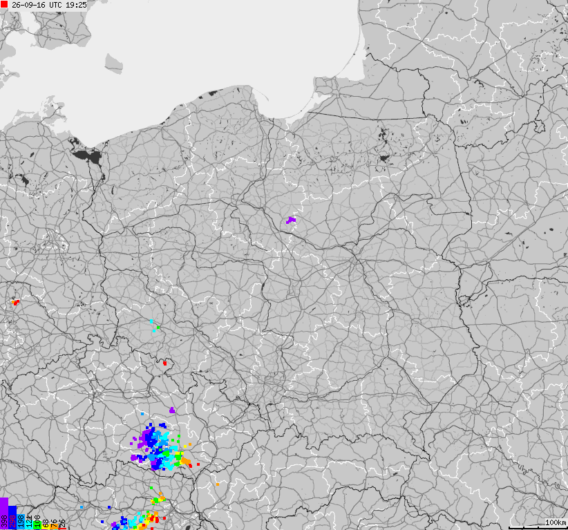 Mapa wyładowań atmosferycznych na obszarze Polski
