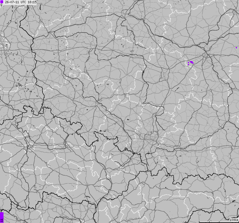 Mapa wyładowań atmosferycznych na obszarze Polski