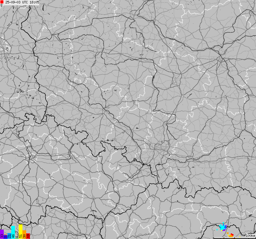 Mapa wyładowań atmosferycznych na obszarze Polski