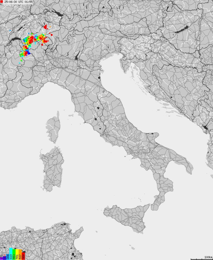 Mapa wyładowań atmosferycznych na obszarze Włoch