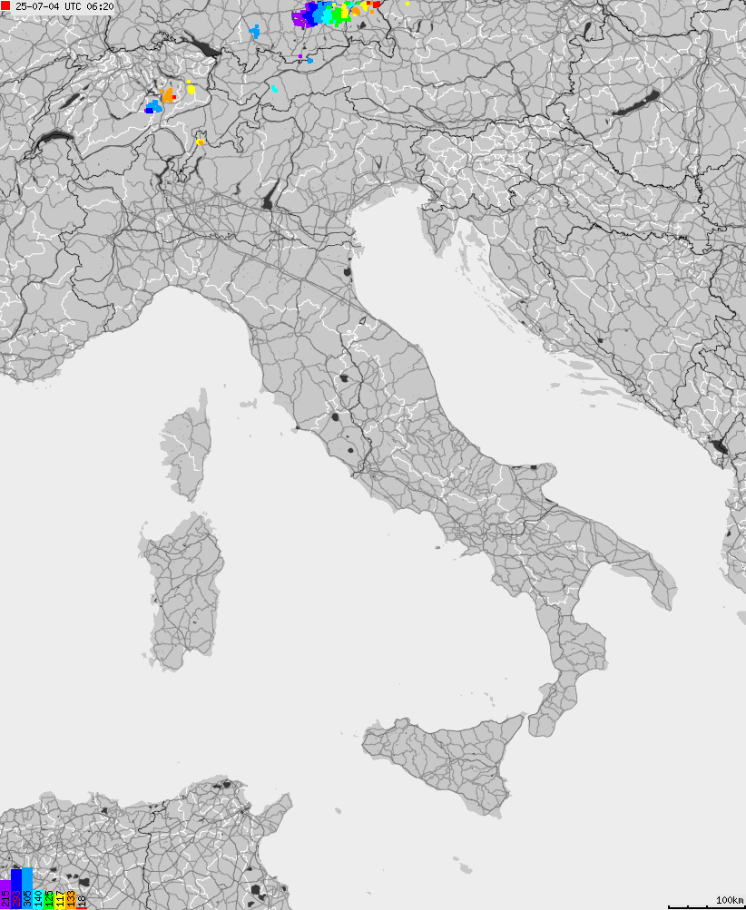 Mapa wyładowań atmosferycznych na obszarze Włoch