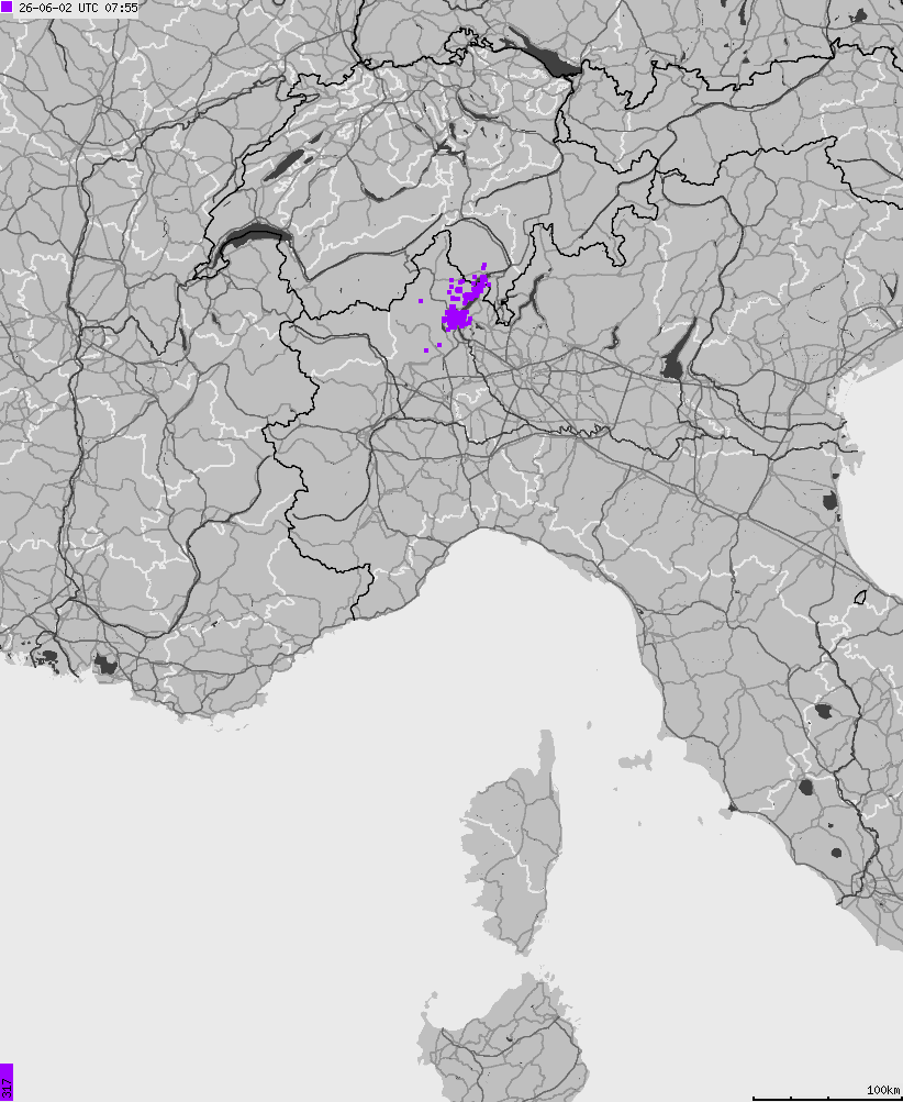 Mapa wyładowań atmosferycznych na obszarze Włoch