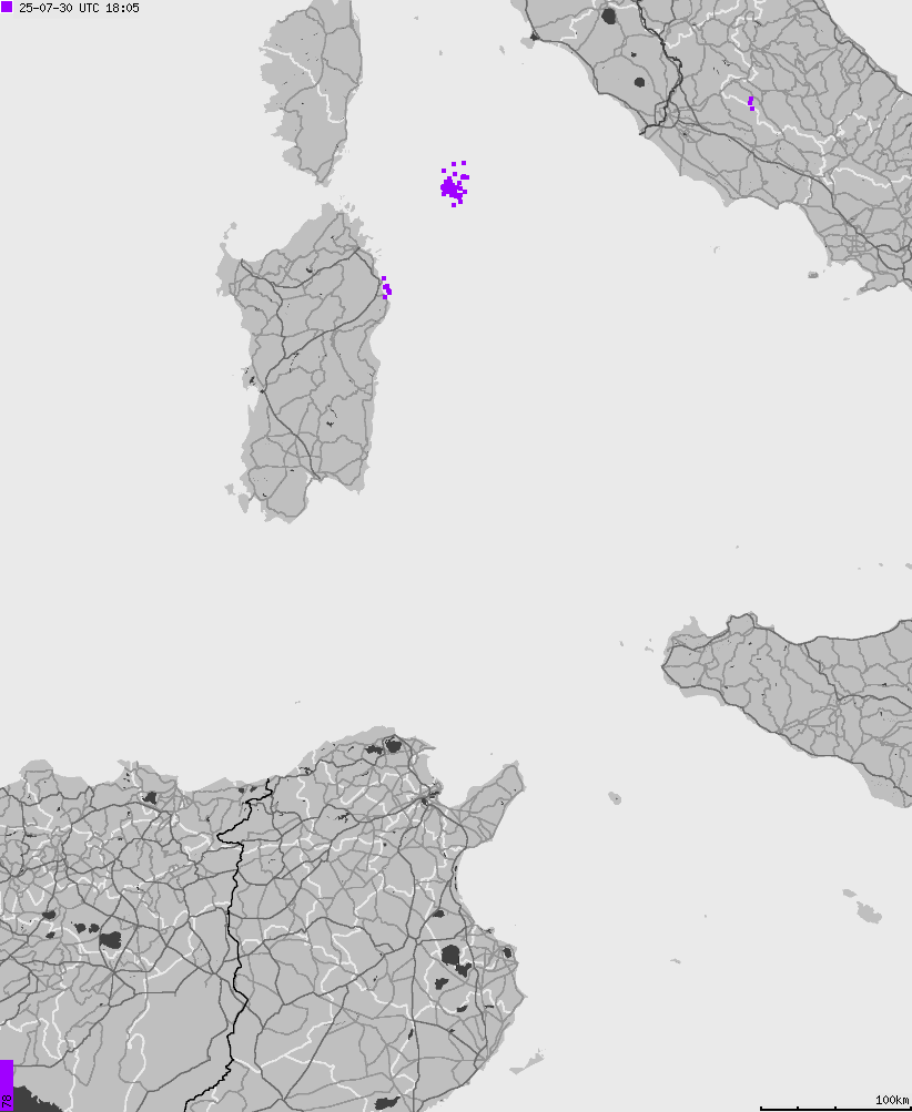 Mapa wyładowań atmosferycznych na obszarze Włoch