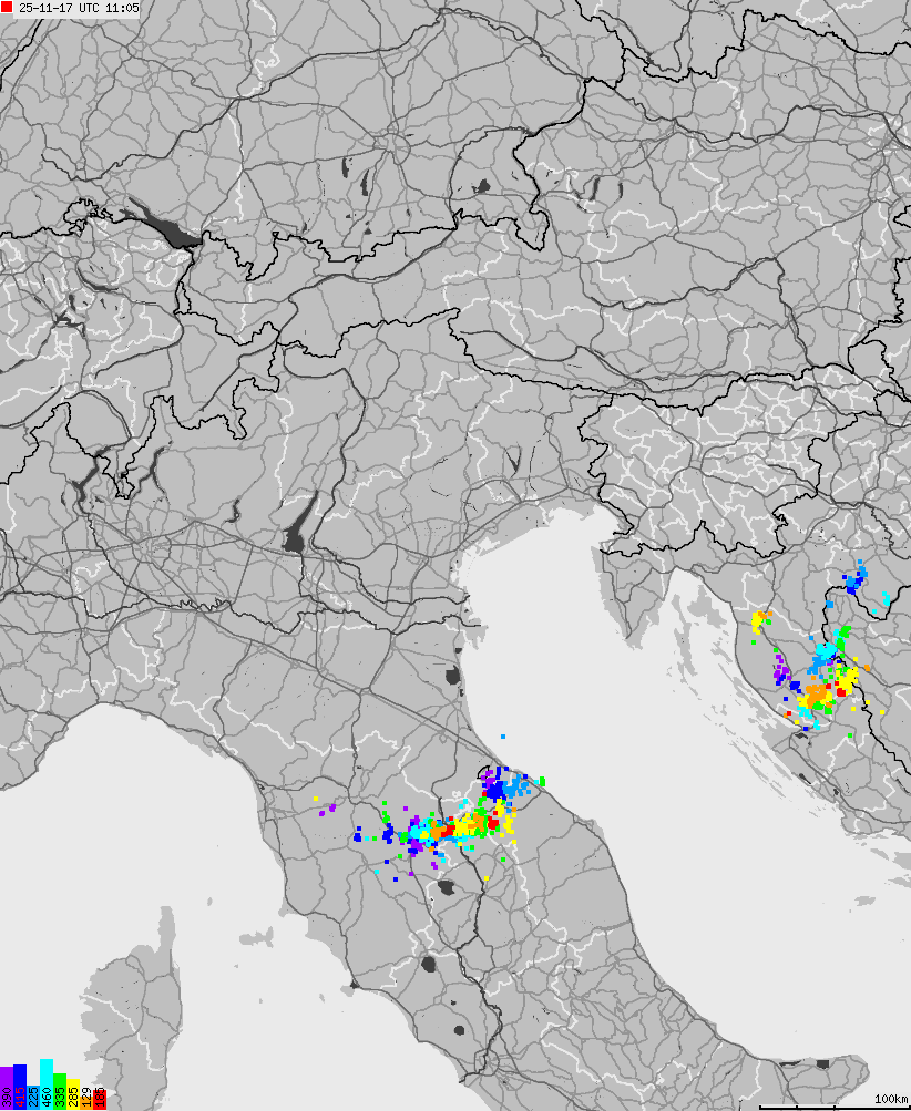 Mapa wyładowań atmosferycznych na obszarze Włoch
