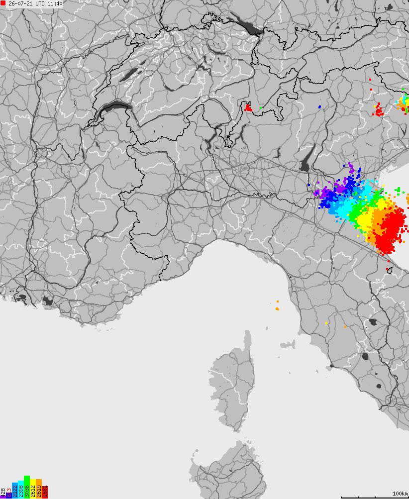 Map of lightnings across Italy