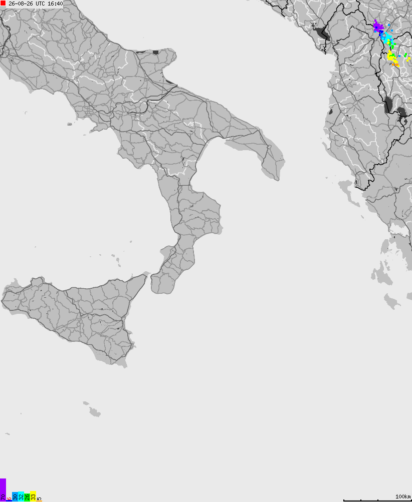 Mapa wyładowań atmosferycznych na obszarze Włoch