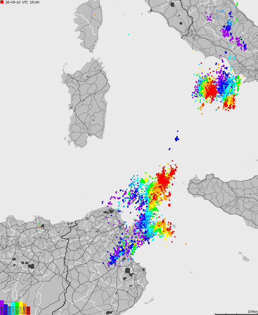 Mapa wyładowań atmosferycznych na obszarze Włoch